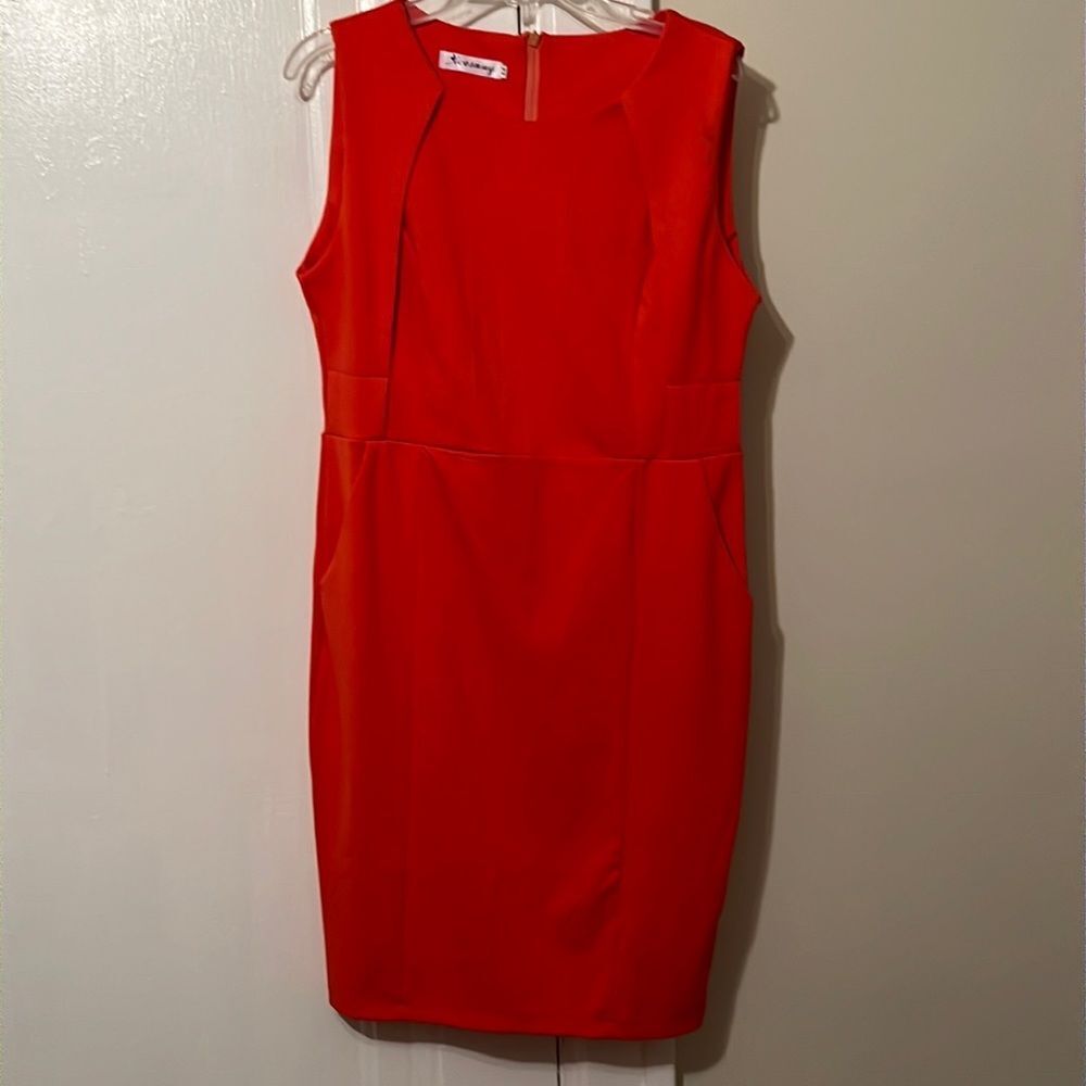Red dress gorgeous stretchy form fitted